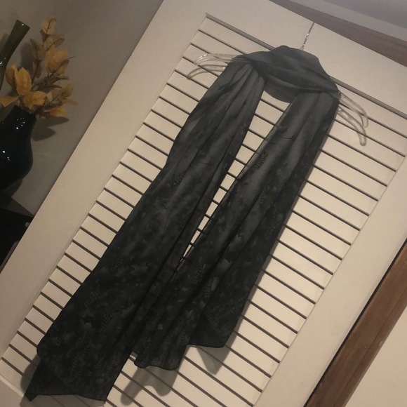 Dark grey semi sheer scarf - Picture 1 of 2